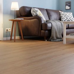 Πάτωμα Laminate Kronotex D3125 Trend Oak Nature B