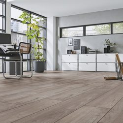 Πάτωμα Laminate Kronotex Exquisit D3242 Nostalgieteak Silver B