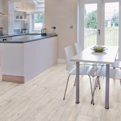 Πάτωμα Laminate Kronotex Exquisit Plus D3673 Bergamo Oak B