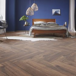 Πάτωμα Laminate Kronotex Herringbone D4766 Calais Oak B